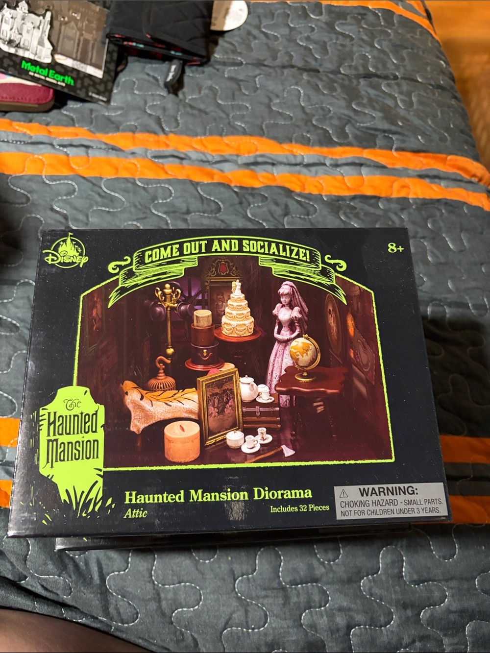 Disney Haunted Mansion Attic Diorama - Black and Green